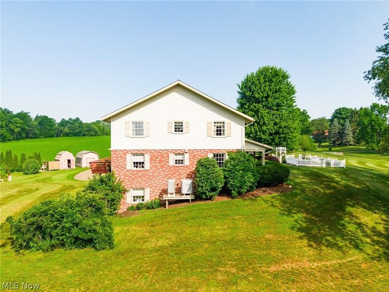 16455 Dover Road, Dundee, OH 44627 Photo 4