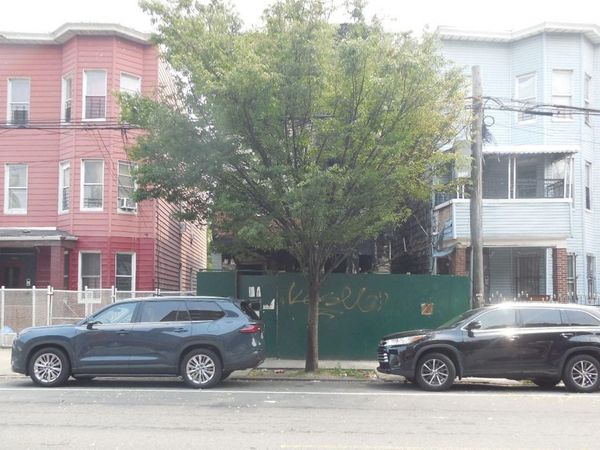2166 Crotona Avenue , Bronx, NY 10457
