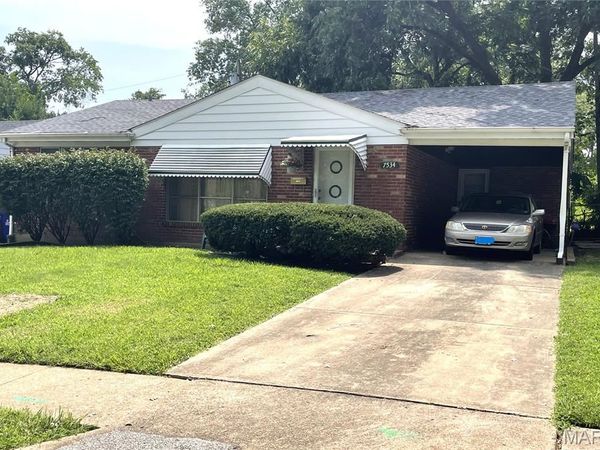 7534 Carleton Avenue, University City, MO 63130