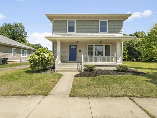 915 W Oak Street, South Bend, IN 46616