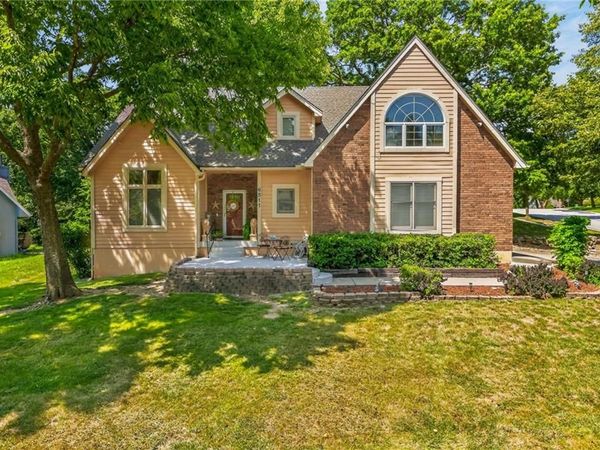6511 Ridgeway Avenue, Kansas City, MO 64133