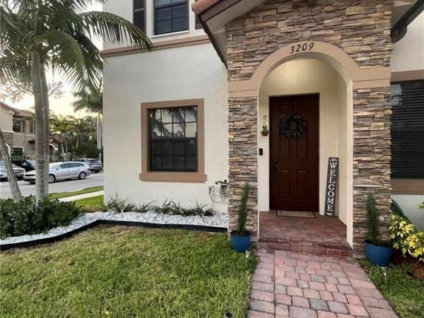 3209 SE 4th Ct , Unit 3209, Homestead, FL 33033