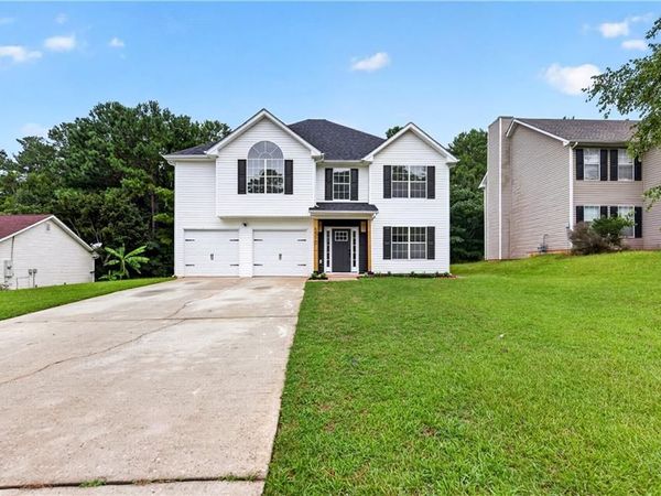 1510 Beech Grove Drive , Hampton, GA 30228