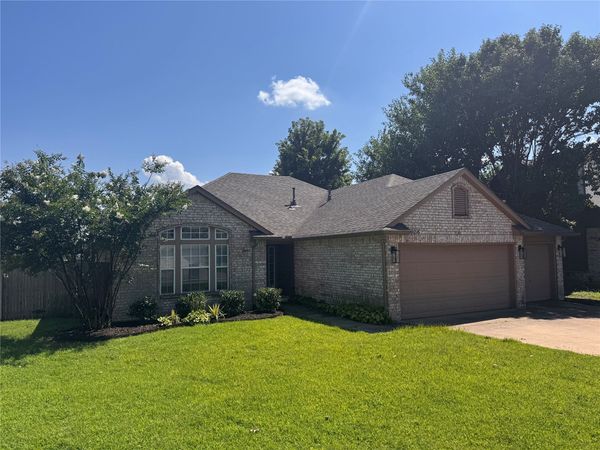 10216 E 116th Place S, Bixby, OK 74008