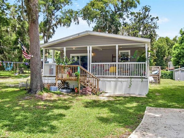 123 MAGNOLIA DRIVE , SATSUMA, FL 32189
