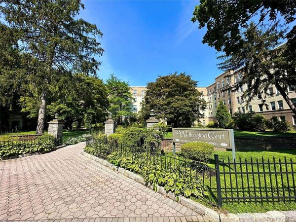 472 Gramatan Avenue , Unit 5R, Fleetwood, NY 10552