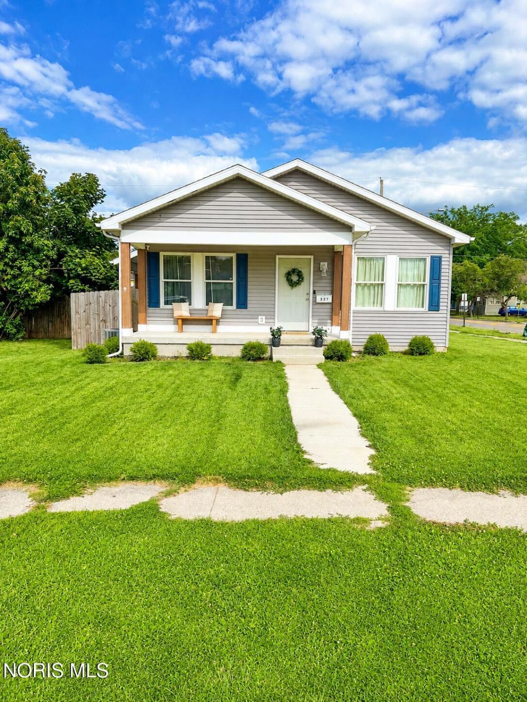 327 S Walnut Street , Bryan, OH 43506 Main Photo