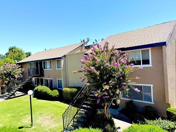 325 Standiford Avenue, Unit 65, Modesto, CA 95350