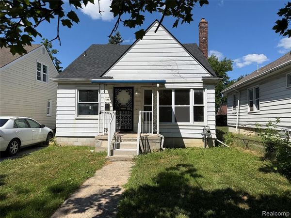 7467 Asbury Park, Detroit, MI 48228