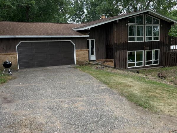 2146 15th Street NE, Sauk Rapids, MN 56379