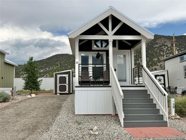 6507 County Road 102 , Salida, CO 81201