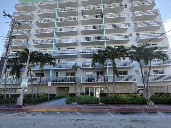 7620 Carlyle Ave , Unit 502, Miami Beach, FL 33141