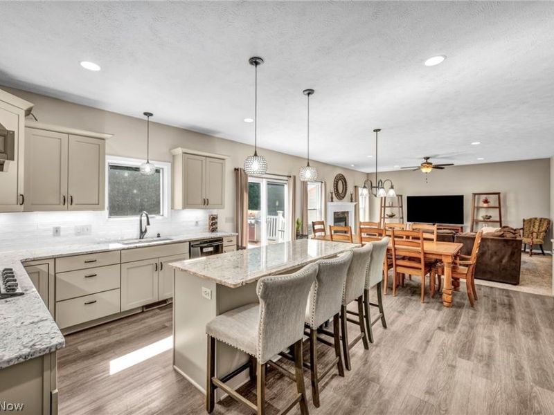 2285 N Bay Drive, Willoughby, OH 44094 Photo 14