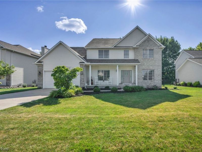 2285 N Bay Drive, Willoughby, OH 44094 Photo 2