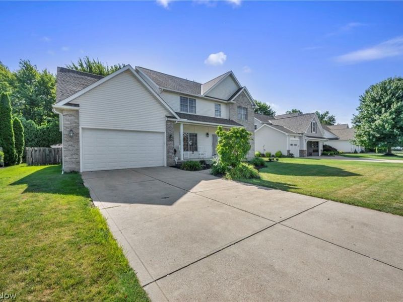 2285 N Bay Drive, Willoughby, OH 44094 Photo 3
