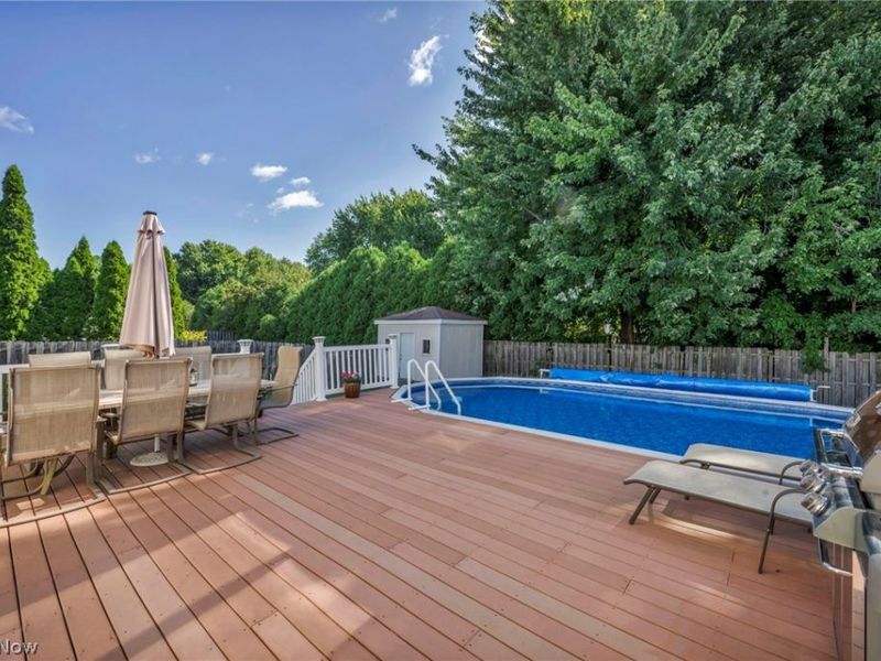 2285 N Bay Drive, Willoughby, OH 44094 Photo 8