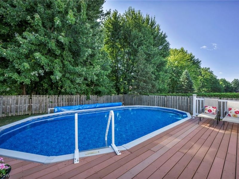 2285 N Bay Drive, Willoughby, OH 44094 Photo 9