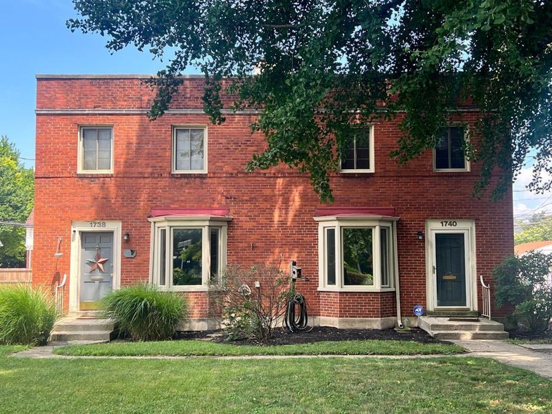 1738-1750 E Broad Street, Columbus, OH 43203 Photo 1