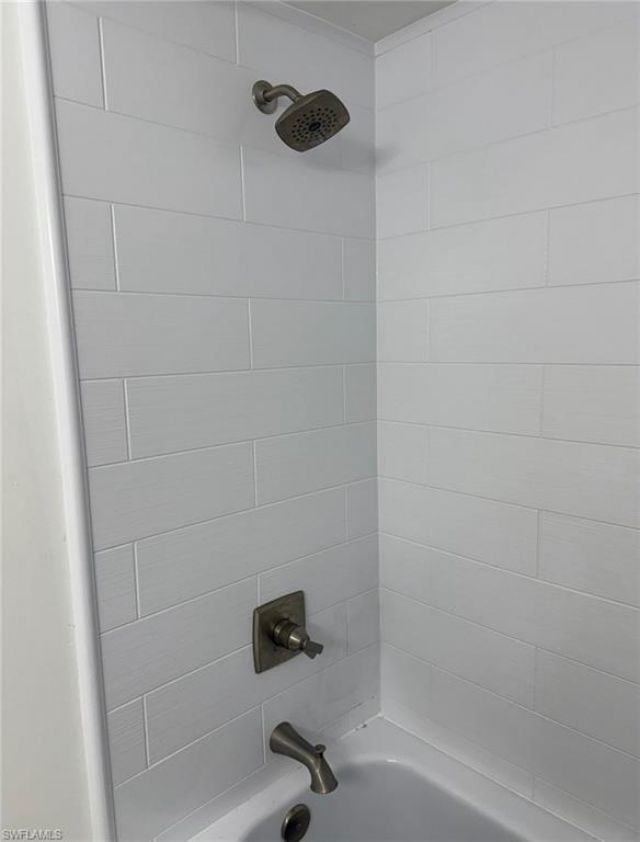 6320 Royal Woods Dr, Fort Myers, FL 33908 Photo