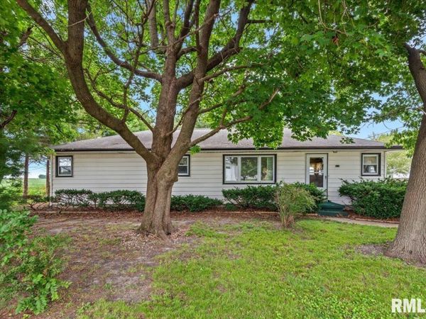 536 5TH Street, Illiopolis, IL 62539