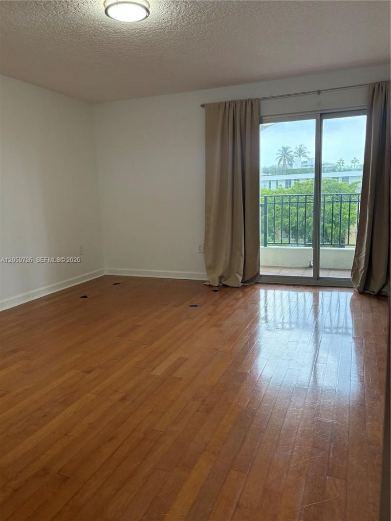 300 Euclid Ave , Unit 209, Miami Beach, FL 33139 Photo