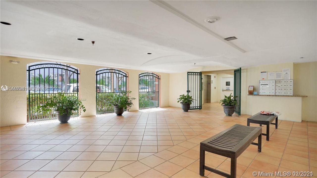 300 Euclid Ave , Unit 209, Miami Beach, FL 33139 Photo
