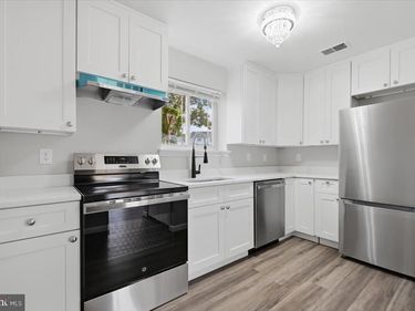 13831 CLARET COURT, CHANTILLY, VA 20151