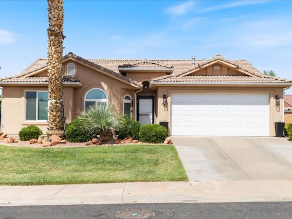 584 S PUERTO DR , Ivins, UT 84738