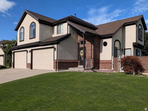 1665 PAGES PLACE DR, Unit 13, Bountiful, UT 84010