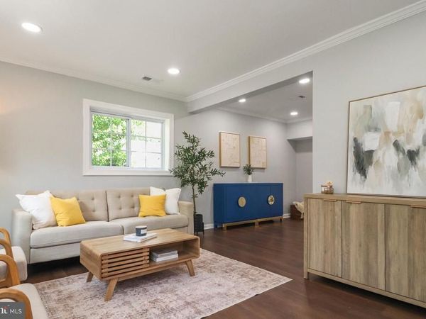 6621 HALLWOOD AVENUE , FALLS CHURCH, VA 22046