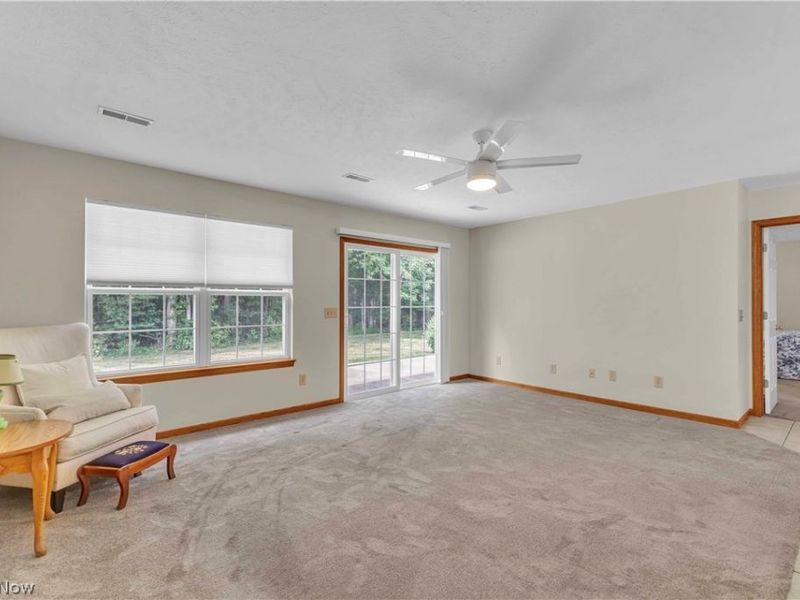 406 Oleander Oval, Unit 44, Madison, OH 44057 Photo 11
