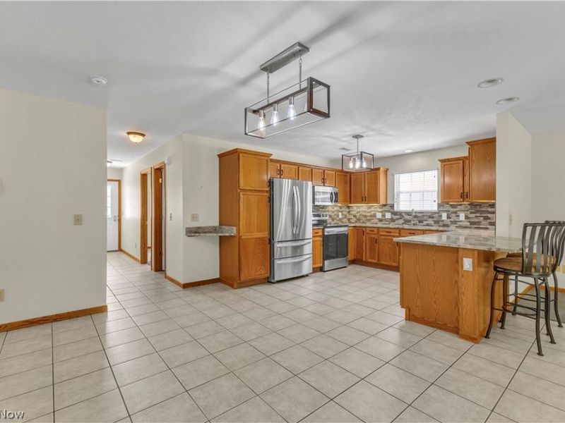 406 Oleander Oval, Unit 44, Madison, OH 44057 Photo 8