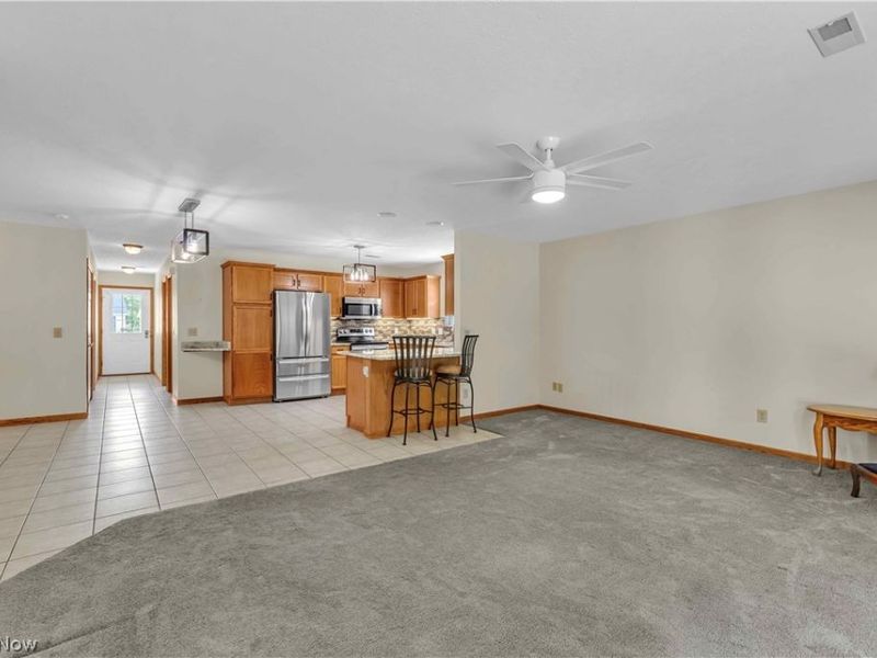406 Oleander Oval, Unit 44, Madison, OH 44057 Photo 9