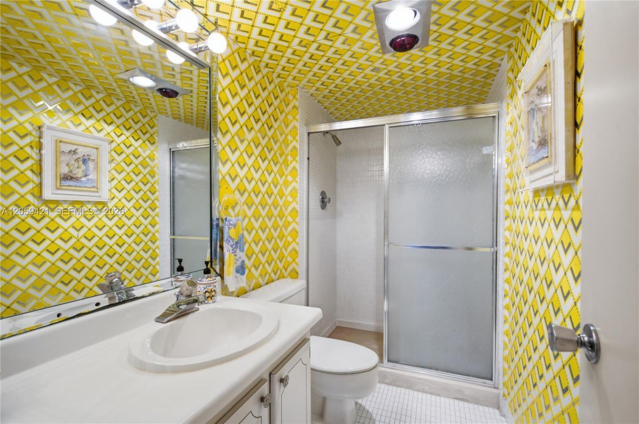 20100 W Country Club Dr , Unit 1206, Aventura, FL 33180 Photo