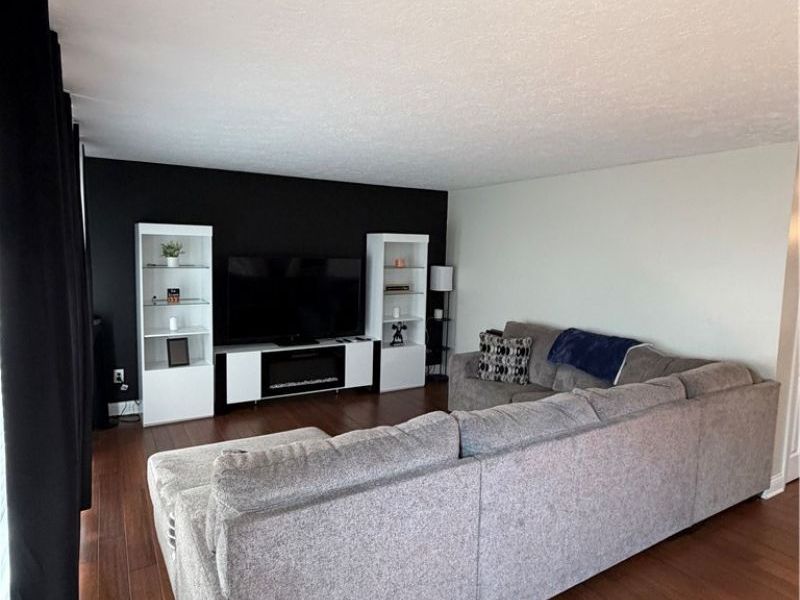 4725 Eric Avenue, Cleveland, OH 44109 Photo 8