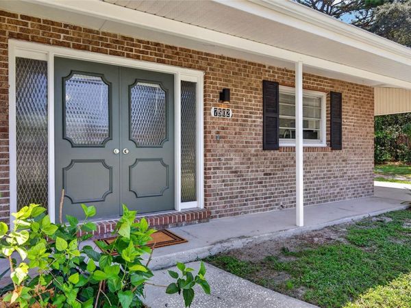 7502 POND CIRCLE , SPRING HILL, FL 34606