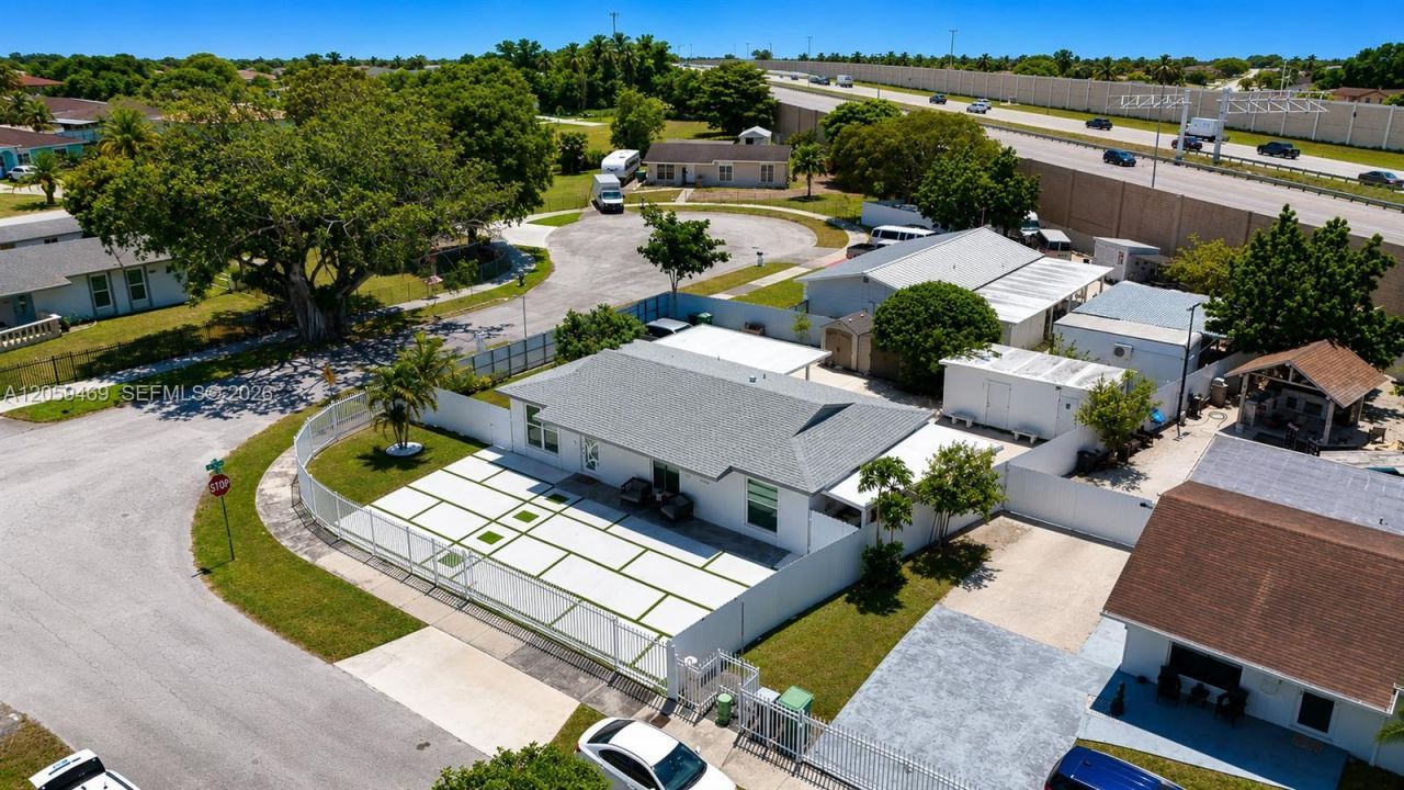 12825 SW 263rd Ter , Naranja, FL 33032 Photo