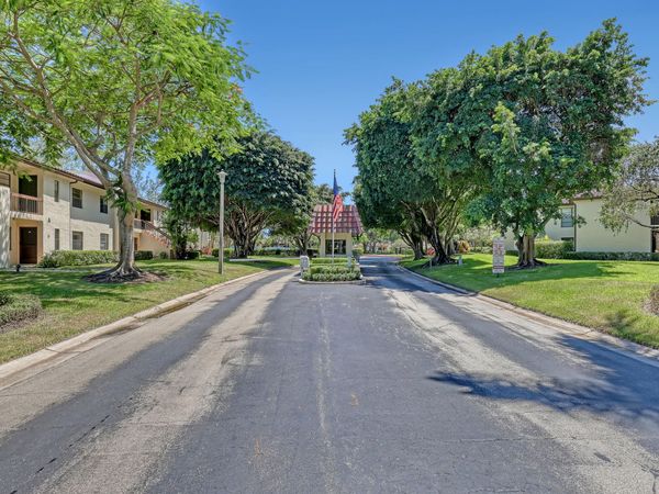 21662 Arriba Real, Unit 44-D, Boca Raton, FL 33433