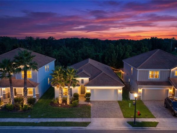 1111 OAK BLUFF DRIVE, DAVENPORT, FL 33837