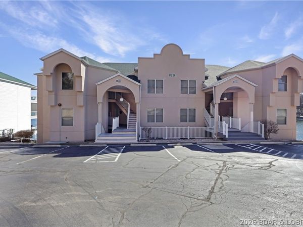 214 Emerald Bay Drive , Unit 1B & 2B, Lake Ozark, MO 65049
