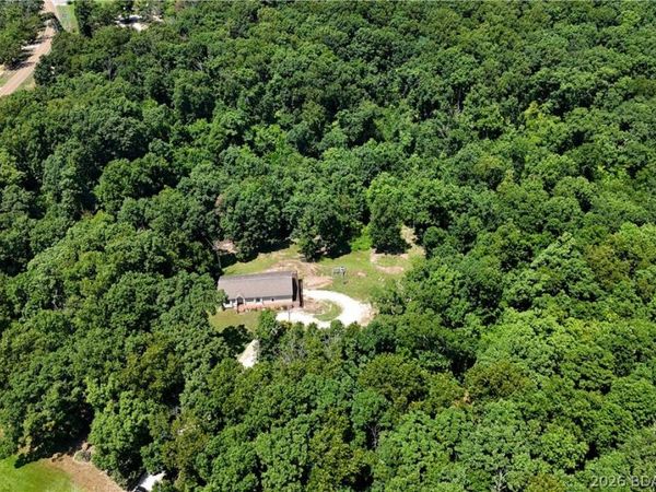 11 Kristy Road, Eldon, MO 65026