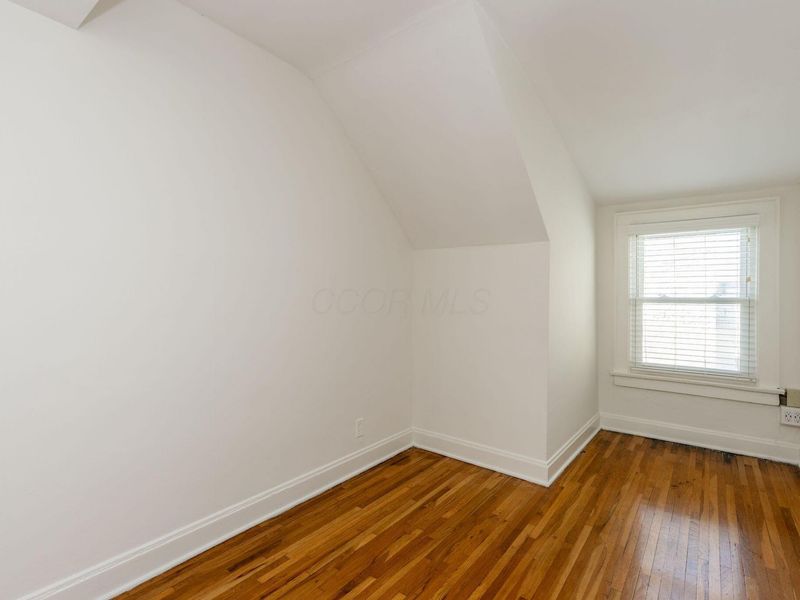 2229 Coventry Road , Unit 5, Columbus, OH 43221 Photo 12
