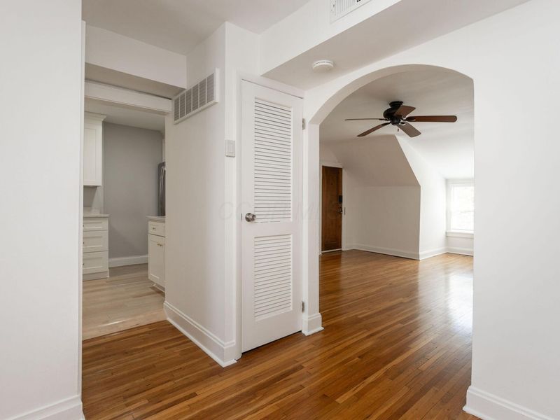2229 Coventry Road , Unit 5, Columbus, OH 43221 Photo 13