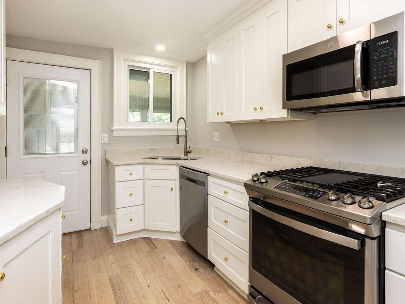 2229 Coventry Road , Unit 5, Columbus, OH 43221 Photo 14