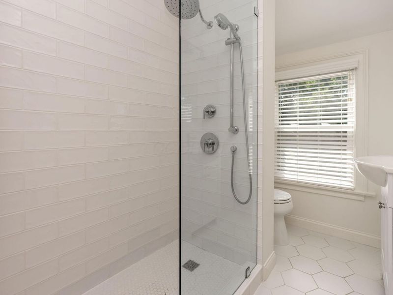 2229 Coventry Road , Unit 5, Columbus, OH 43221 Photo 19
