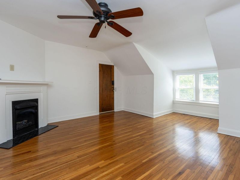 2229 Coventry Road , Unit 5, Columbus, OH 43221 Photo 8