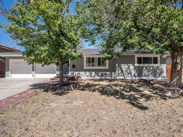40 Normandy Circle, Pueblo, CO 81001