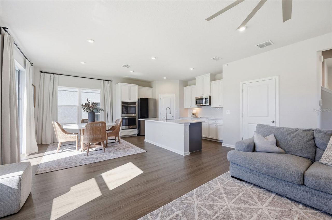 5000 Bear Lake Loop, Deland, FL 32724 Photo