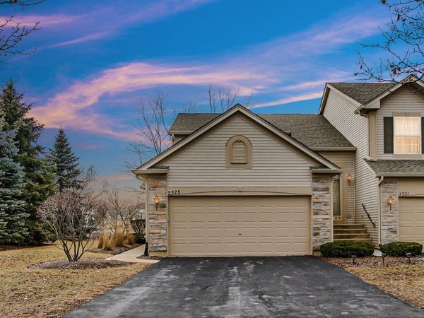 2325 Summerlin Drive , Aurora, IL 60503