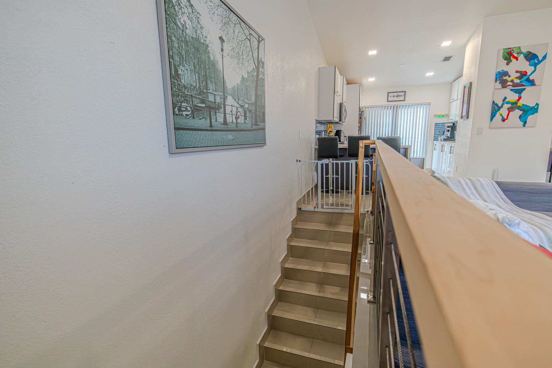 7690 W 29th Way, Unit 202, Hialeah, FL 33018 Photo